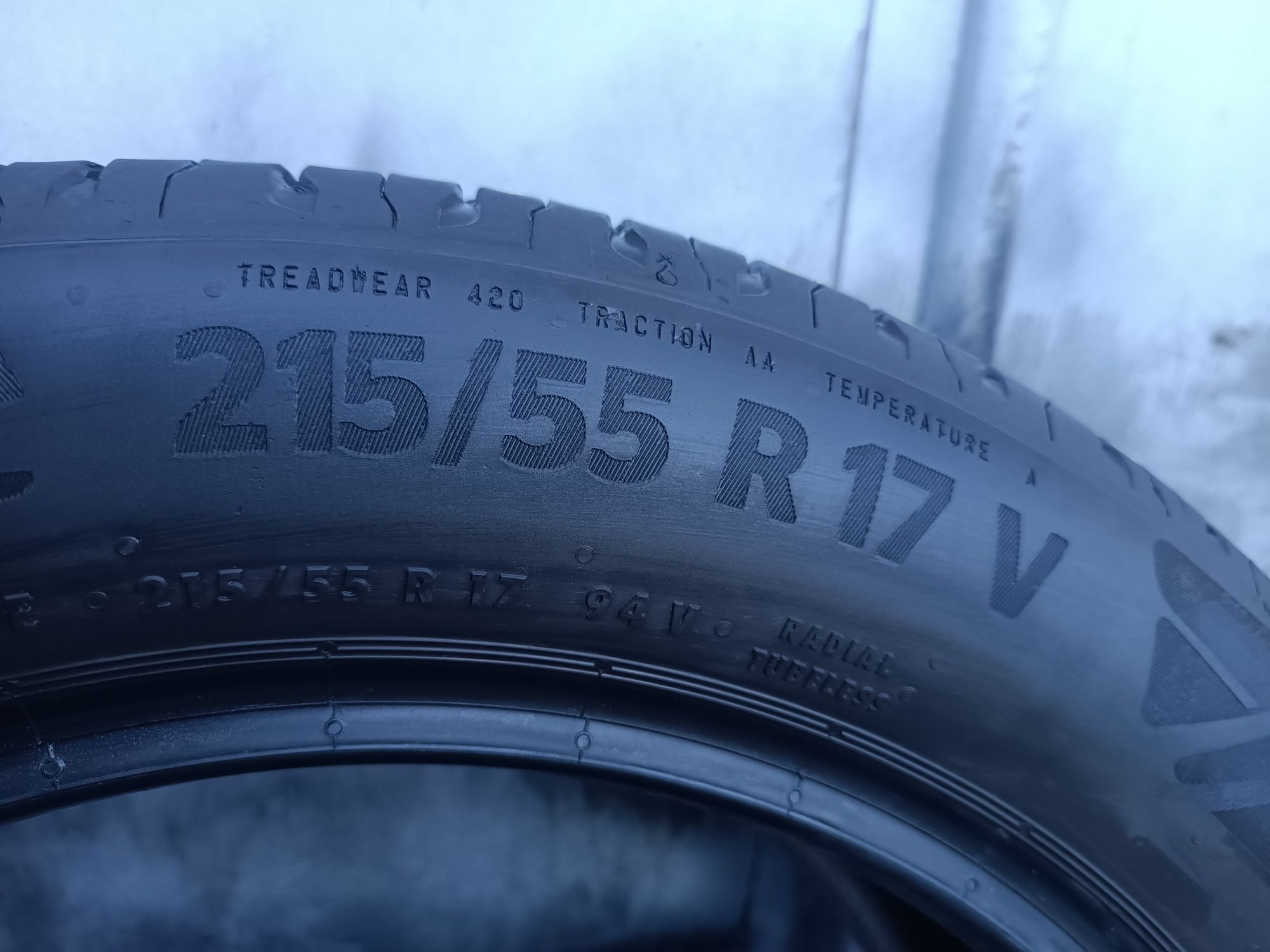 215/55/17 Continental Дот 1222