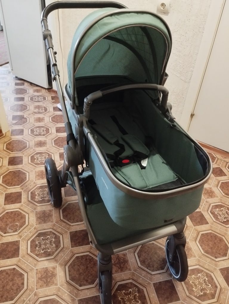 Продаётся люлька коляска 2 в 1