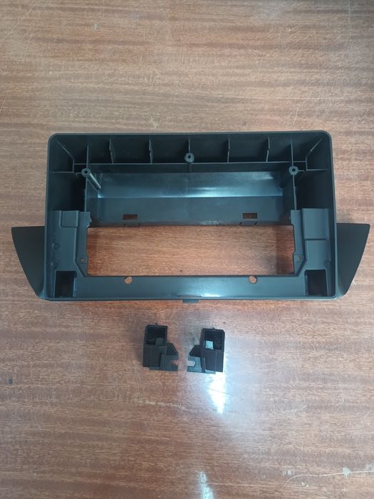 Пластмаса за навигация 10 инча за BMW x1 Е84