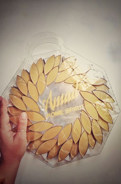 Подарок. Новый год. Интерьерные зеркала из акрила и в технике макраме.