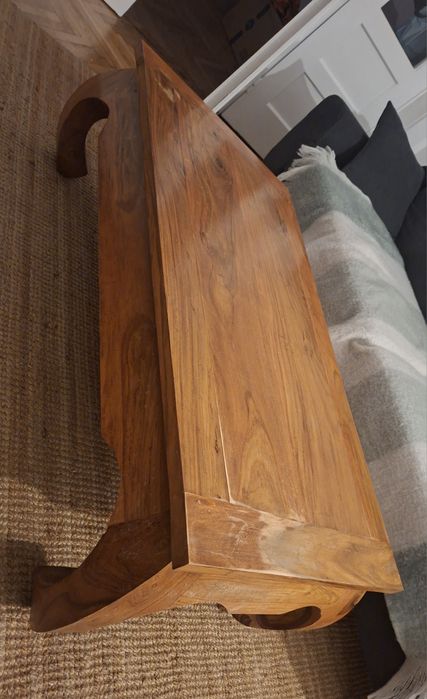 Măsuță de cafea din lemn