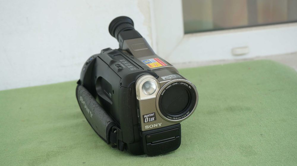 Camera video Hi8 SONY CCD-TRV515