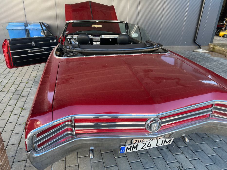 Buick Le Sabre  675C
