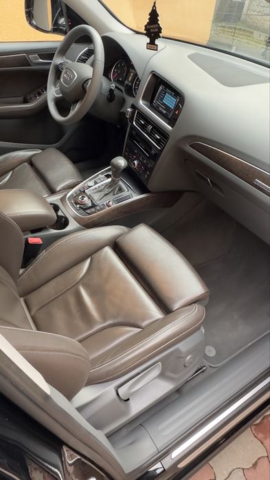 Audi Q5 quattro 2.0 diesel 190 cp automat