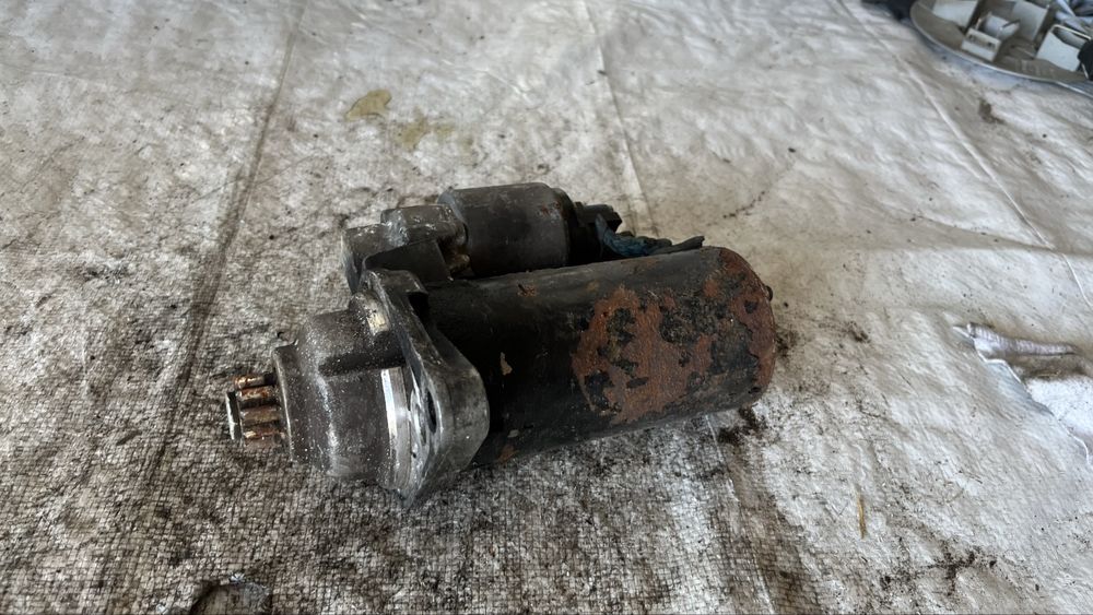 Volkswagen Passat 6 1.9TDi стартер