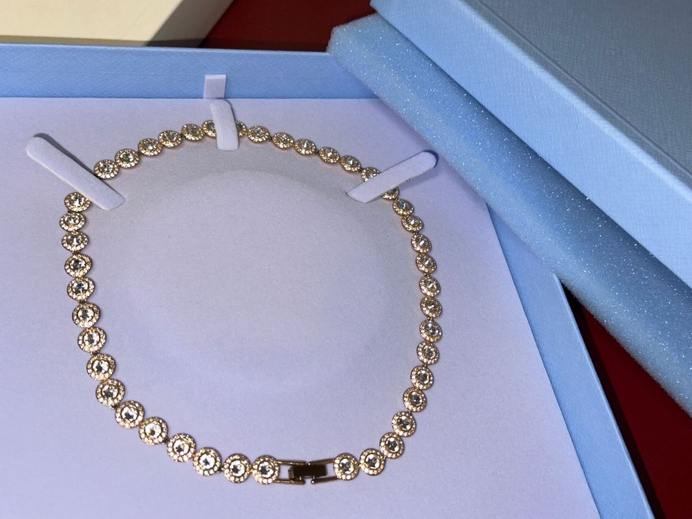 Lant Swarovski gold impecabil
