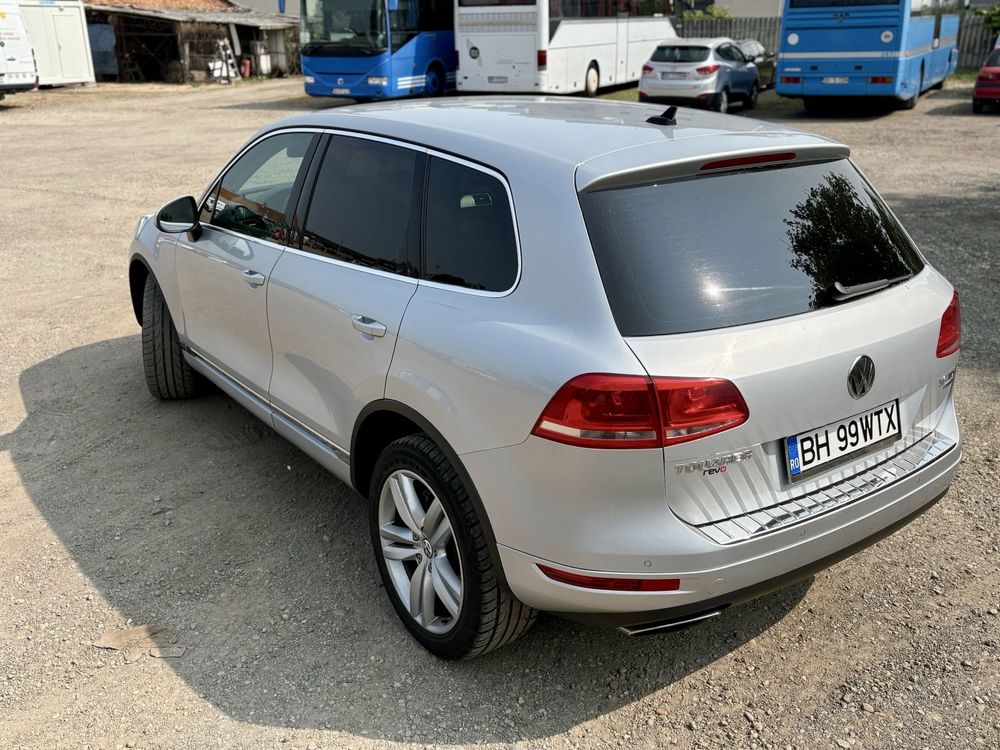 VW TOUAREG 7p An 2012 3.0Tdi PRET 10.999€iro SAU SCHIMB LA 13000€uro