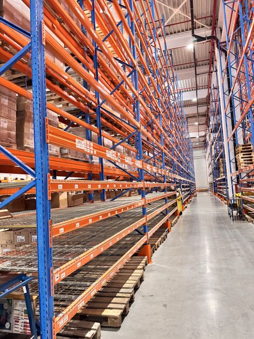 Rafturi metalice stow