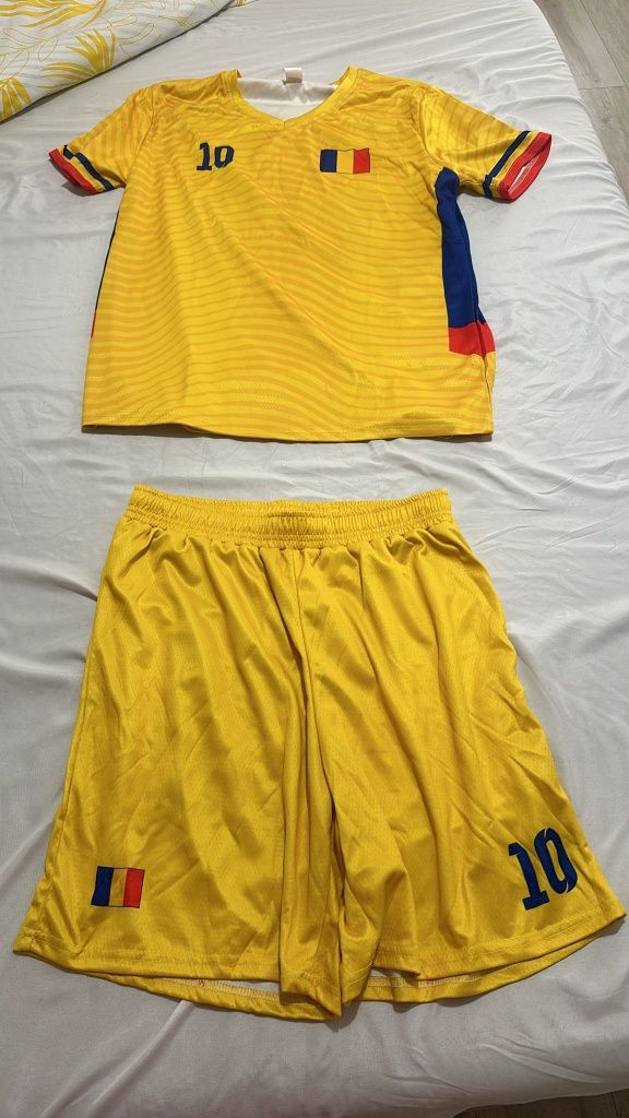 Echipament de fotbal Romania-Stanciu