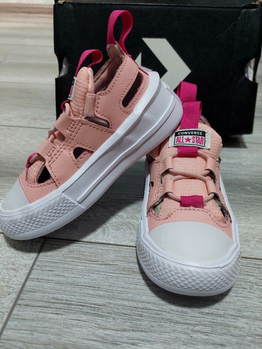 Обувки Converse 23 номер