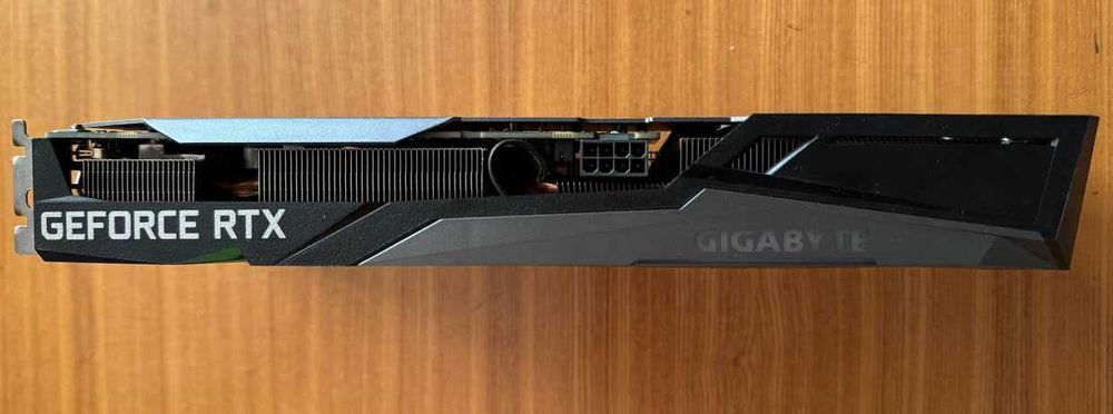 Продаётся Видеокарта Gigabyte NVIDIA GeForce RTX 3060TI GAMING OC 8G