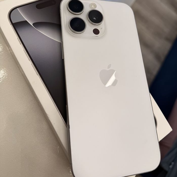 Iphone 16 Pro Max 256GB 92%Batery Silver Titanium
