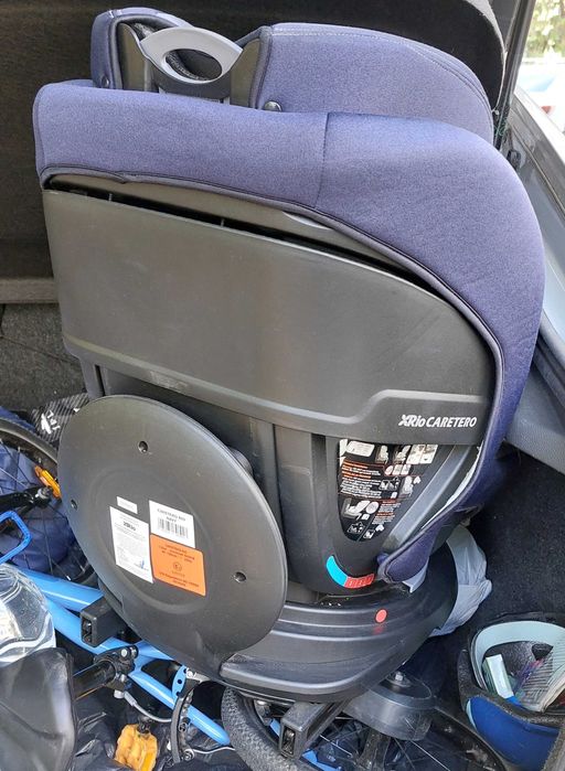 Scaun auto rotativ Caretero RIO i-Size (40-105 cm) 0-22 Kg