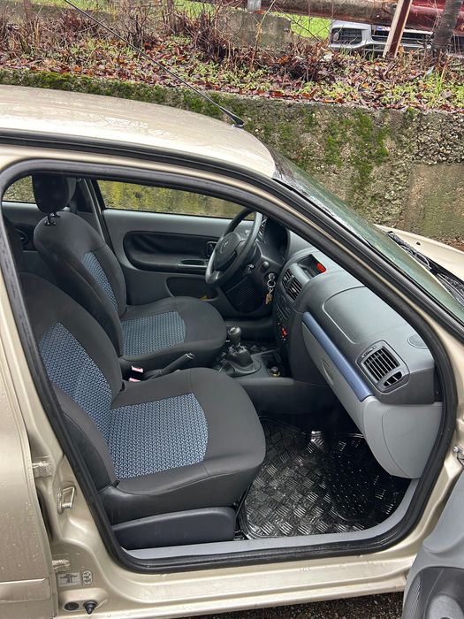 Vand Renault Symbol 1.4 MPI 2008