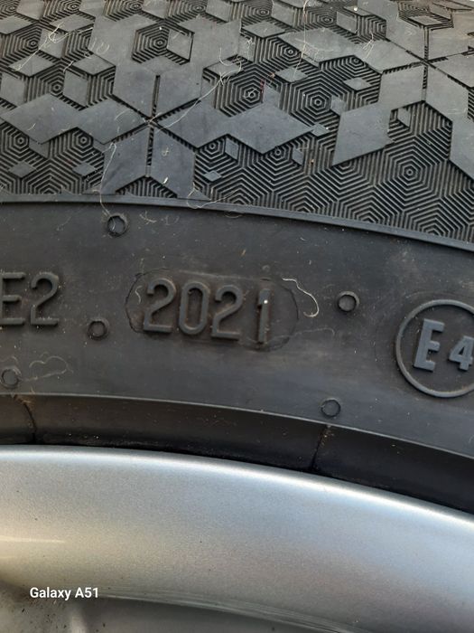 Ляти джанти с гуми зимни 5×114.3, 16цола