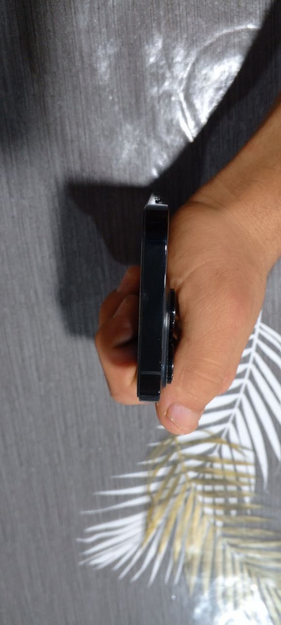 Iphone 14 pro esim LLA