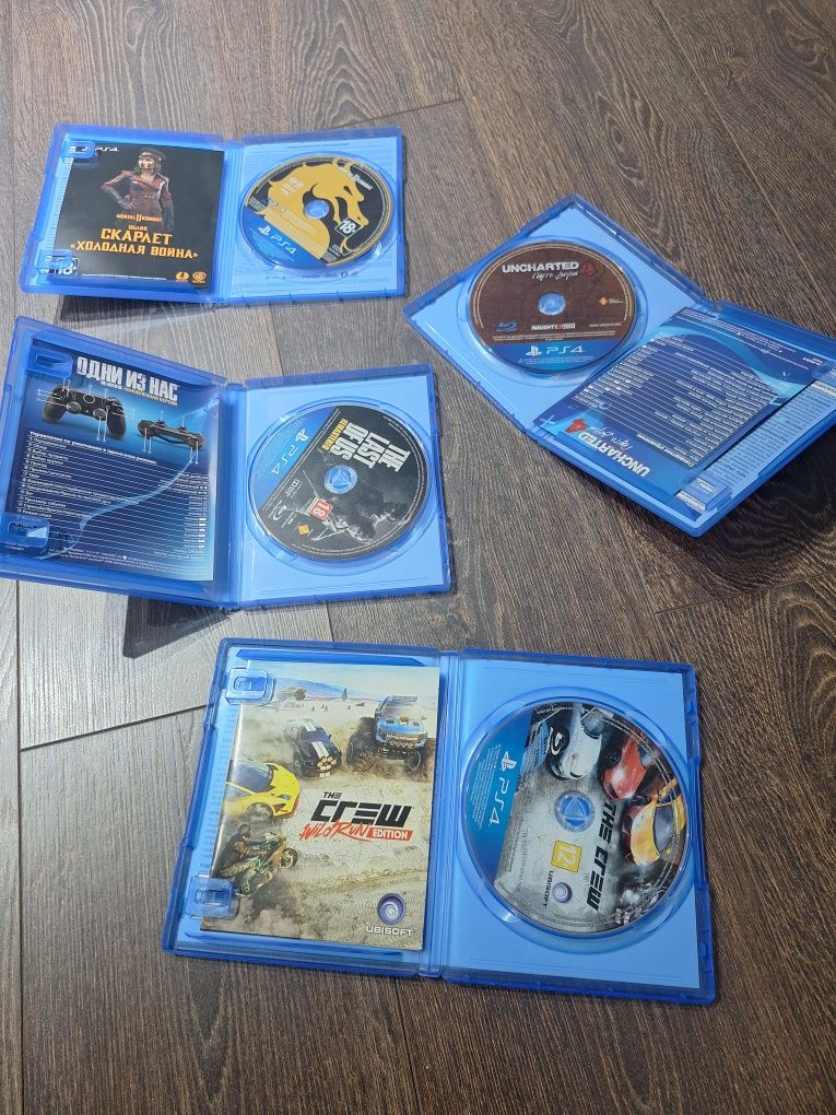 Продаю 3 игры + 1 бесплатно