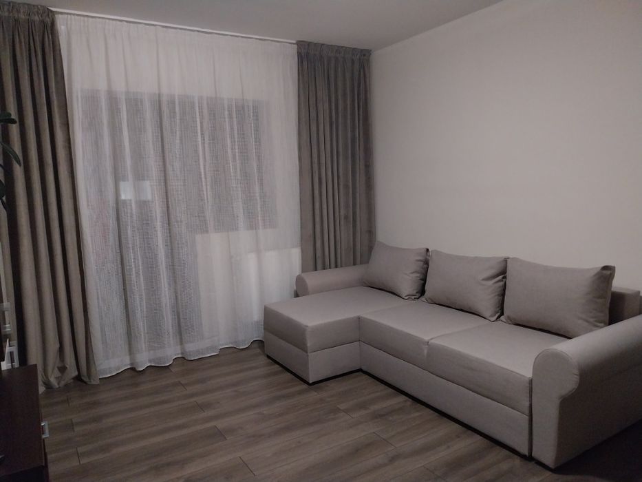 Închiriez apartament 2 camere