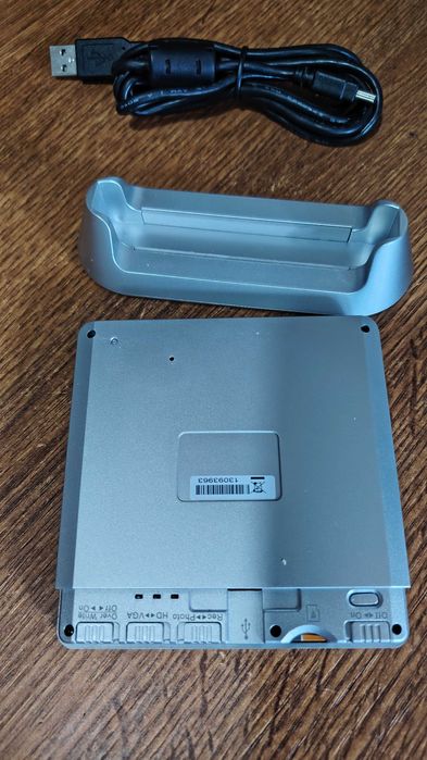 Camera ascunsă in ceas statie meteo