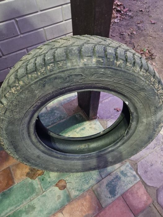 Продам шипы 175/70R14 б/у 1сезон