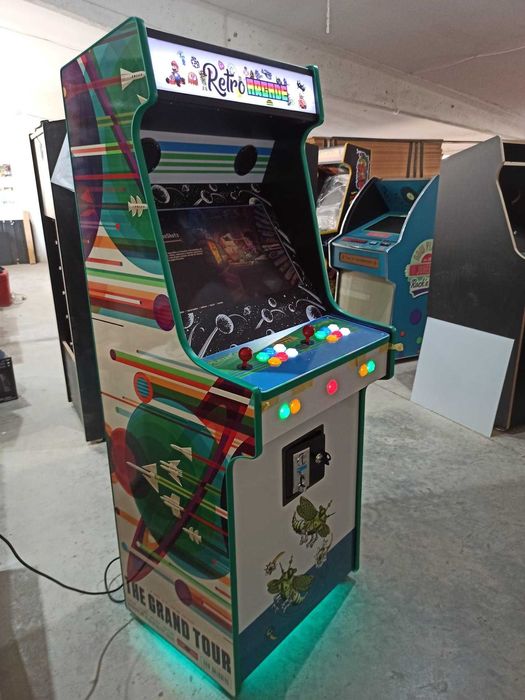 Cabinet Arcade (peste 10.000 jocuri) cu mecanism monede