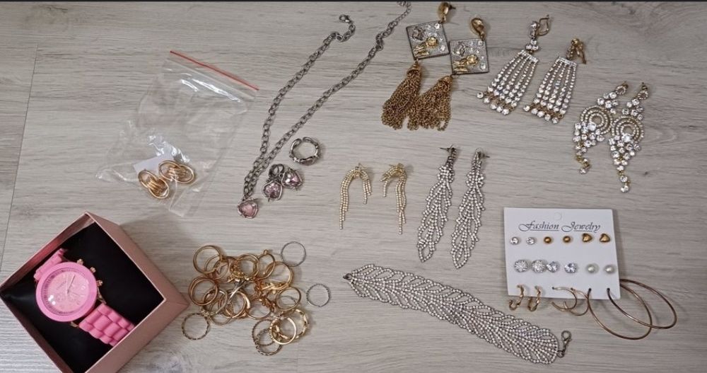 Аксессуары бижутерия