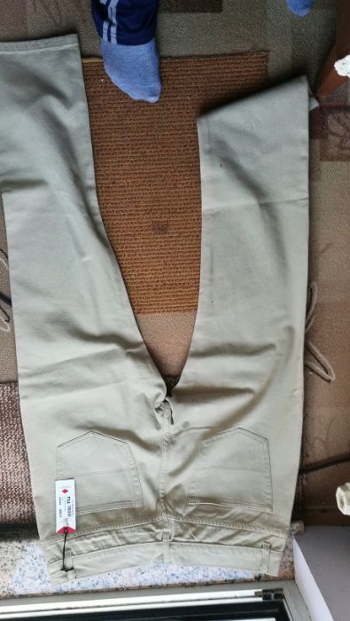 мъжки панталони-дънки 2 броя