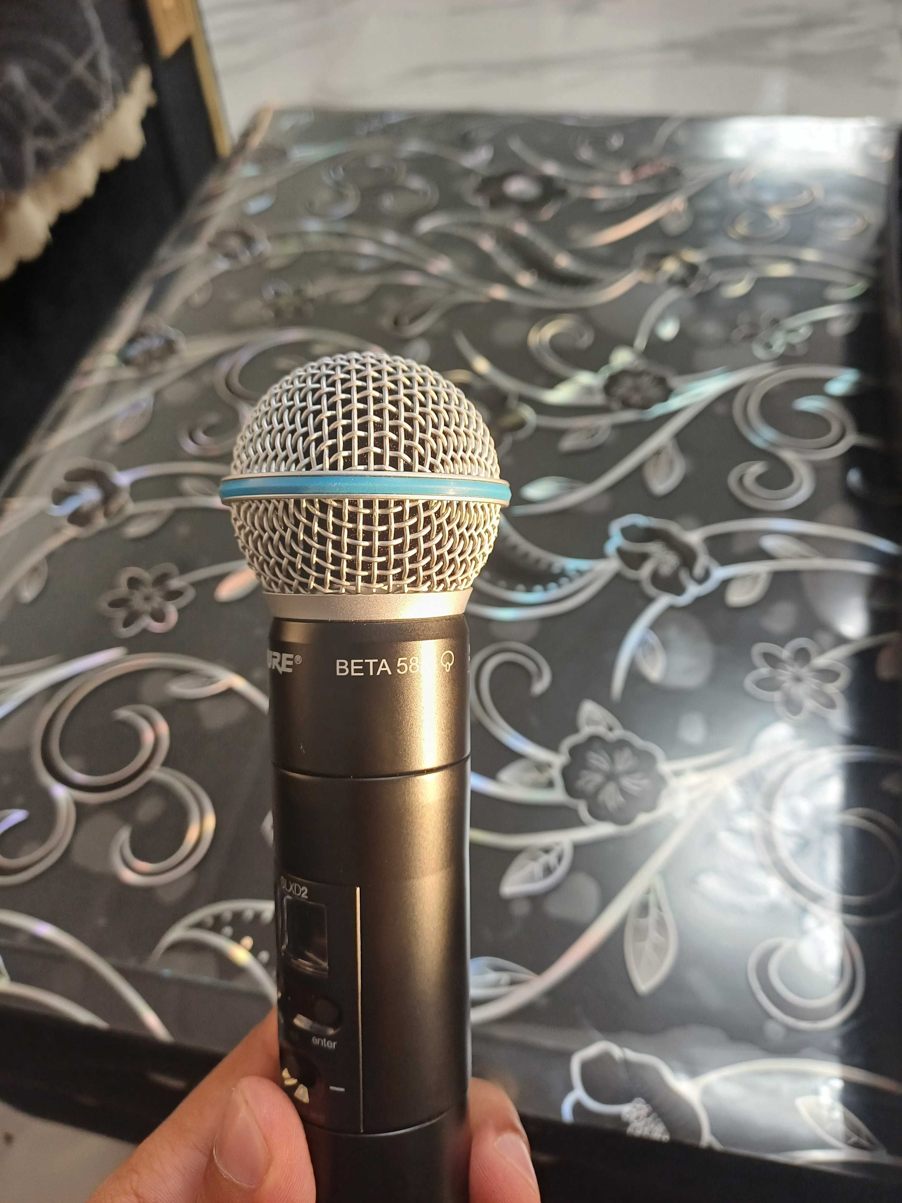 Мирофон Shure SLXD4