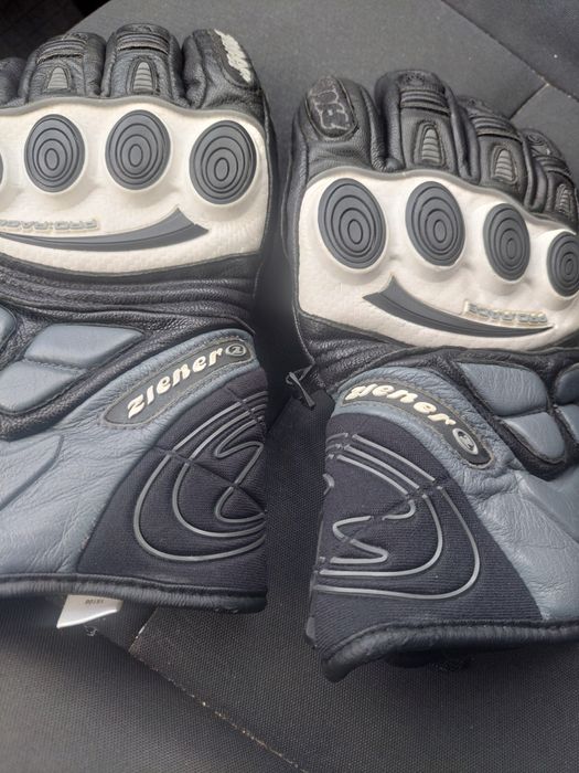 Manusi Ziener,piele naturala ideal moto,schi,ski,atv,enduro etc