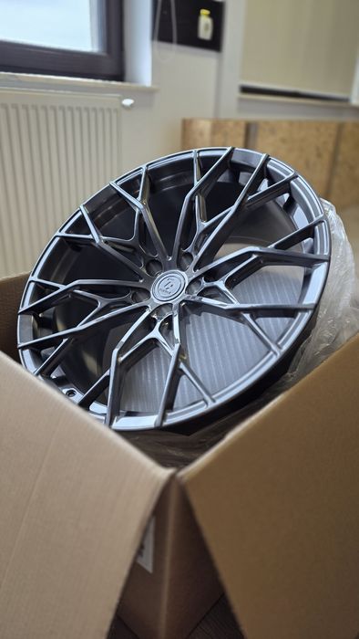 Jante Forjate noi R21 Touareg Audi A4 A5 A6 A7 A8 Q3 Q4 Q5 Q7 Q8