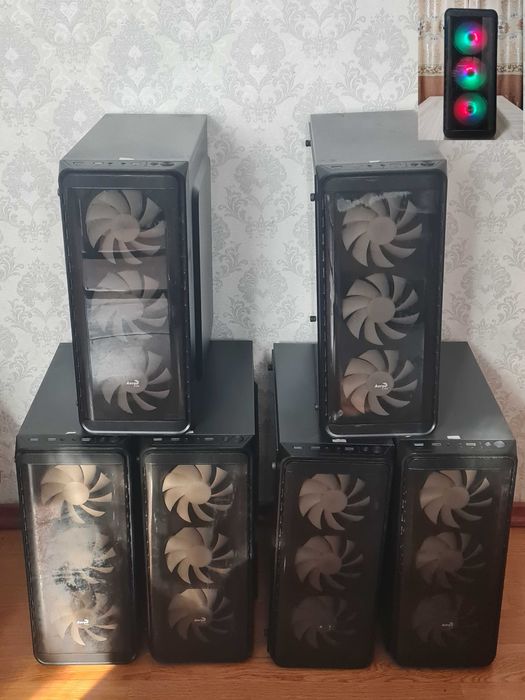 Корпуса AeroCool SI-5200