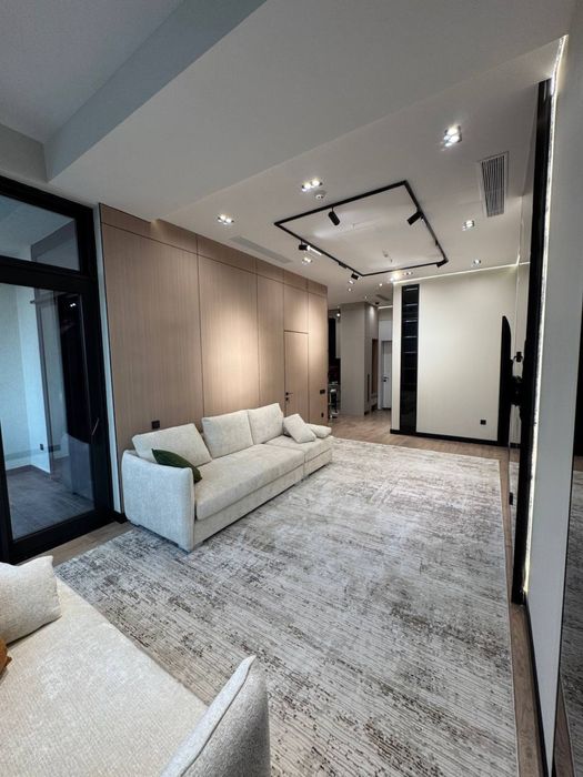 Современная 2 ком кв в ЖК NEST ONE Шайхантахурский район ,паркинг,вид