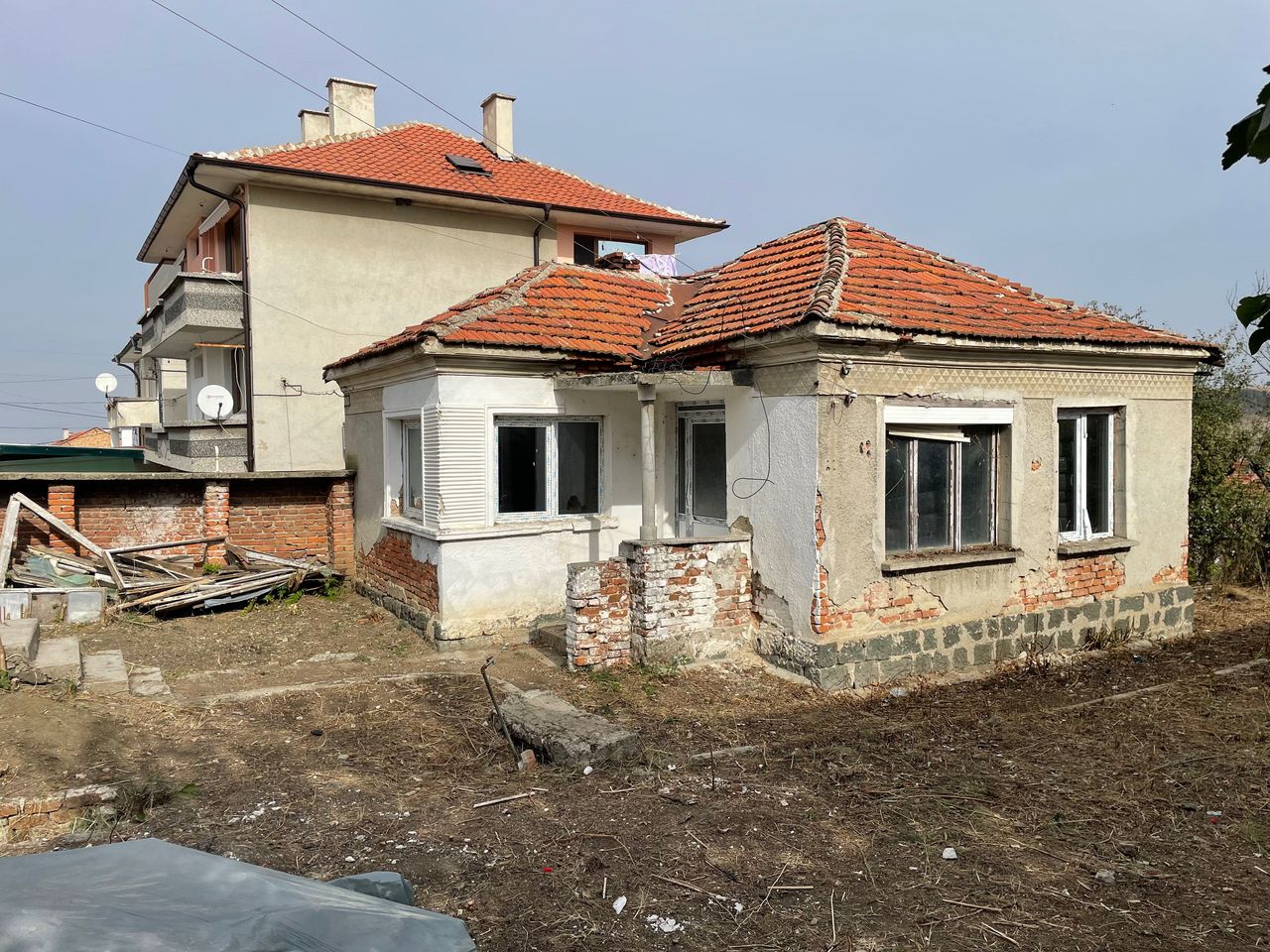 Продава се Къща в Карнобат - 52 кв.м за 577 €/кв.м - Снимка #3