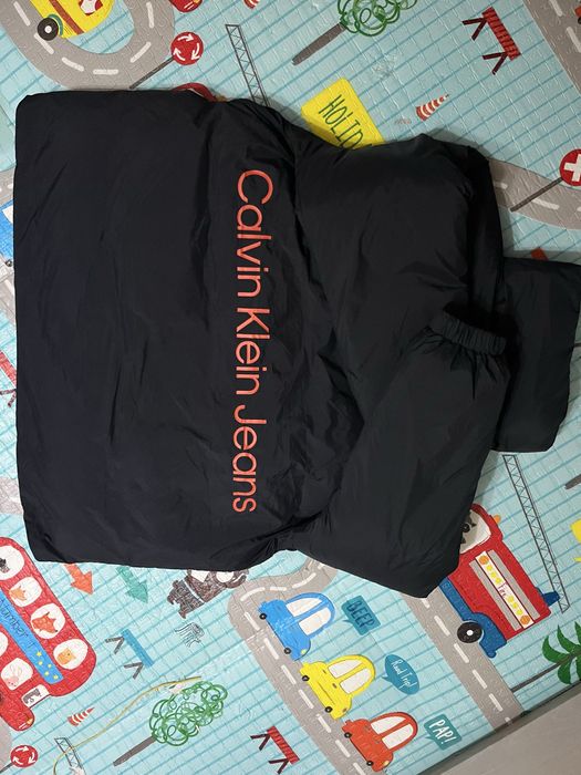 Geaca calvin klein de barbat noua cu eticheta originala