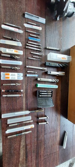 Freze carbura și hss  , burghie , strung , tarozi