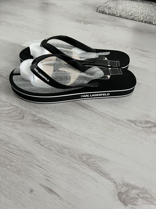 Slapi Karl Lagerfeld