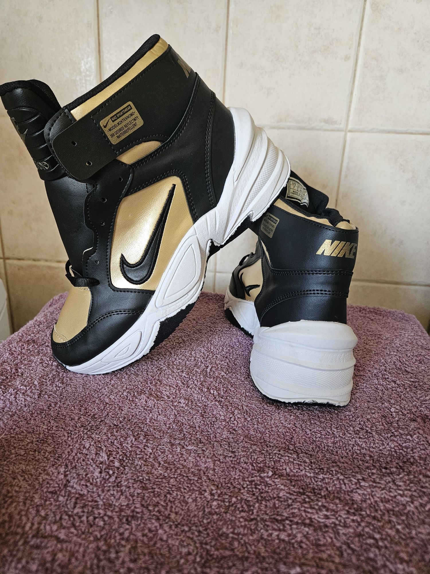 Adidași Nike air si jordan
