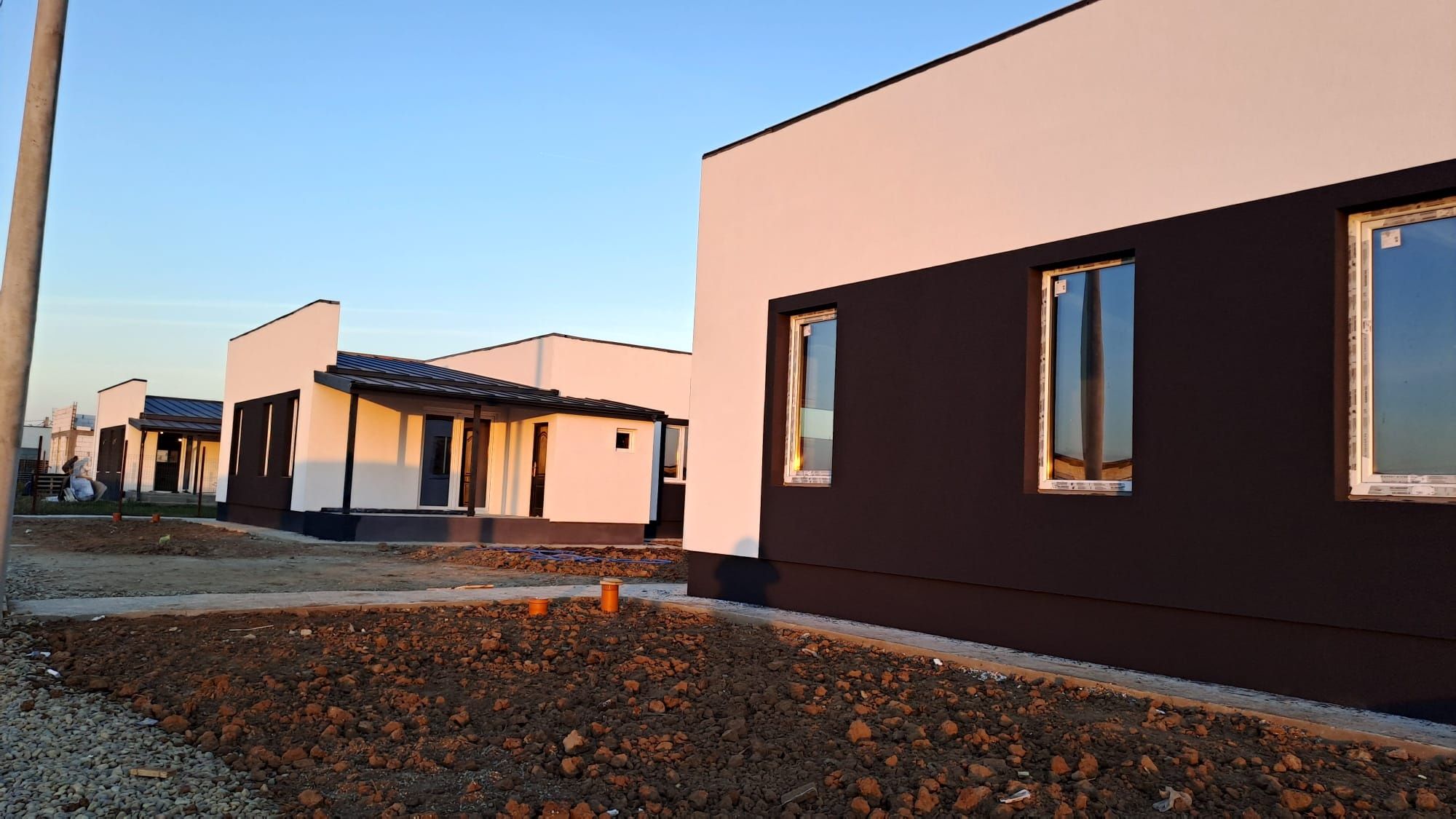 Casa noua 14 km de Bucuresti.