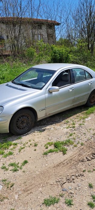 Mercedes 200 cdi на части