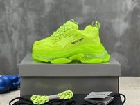 BALENCIAGA TRIPLE S, Calitate Premium, Icarus Brands