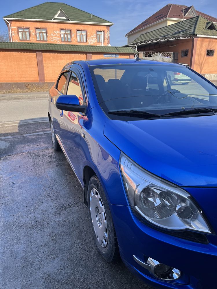 Продаю Автомобиль ravon cobalt r4