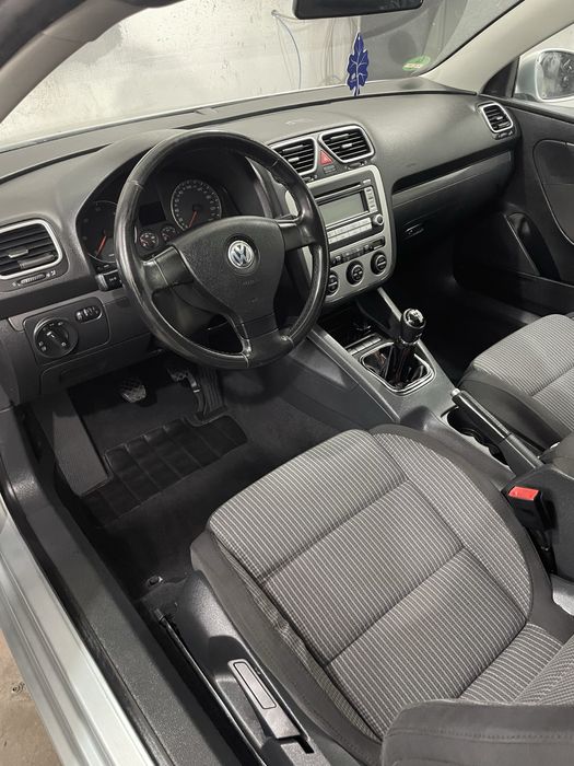 Vand/Schimb Volkswagen Eos 2.0tdi 140cp Decapotabil