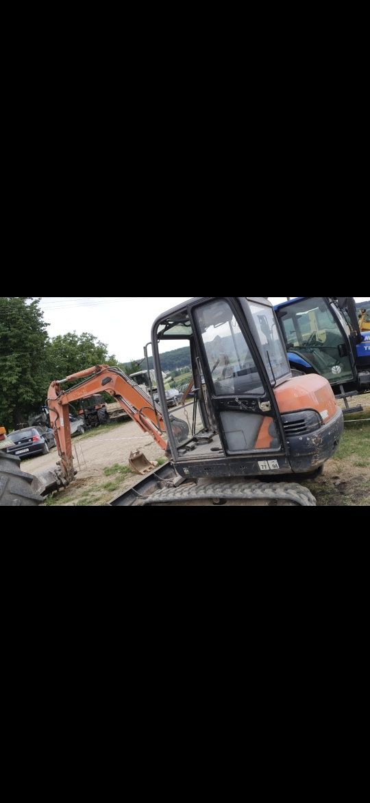 Vând miniexcavator