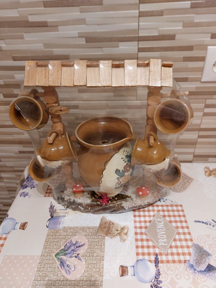 Set traditional din ceramica