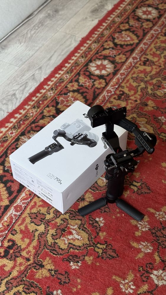 Стабилизатор DJI RS3 Mini