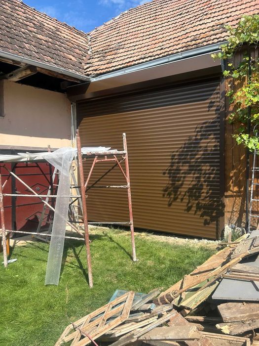 Usi garaj tip rulou Bumbesti Jiu