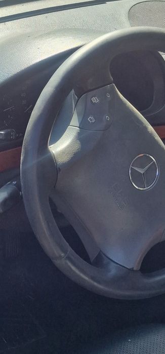 волан за Mercedes