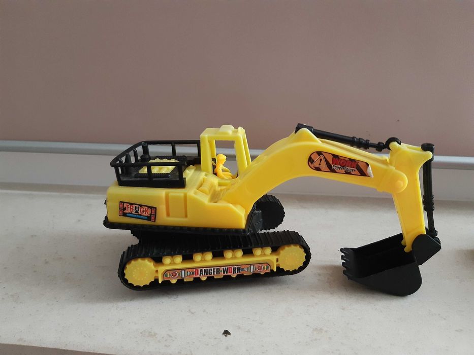 Masini copii, excavator,  autobuz ,  masina gunoi