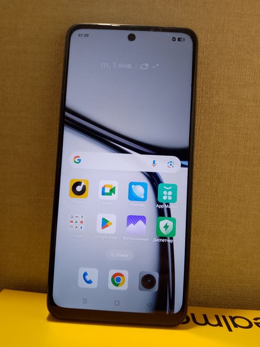 Realme C65 16/256 комплект 100%