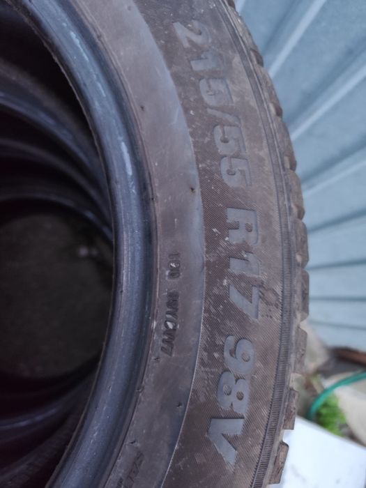Anvelope 215 55 r17 iarna kumho